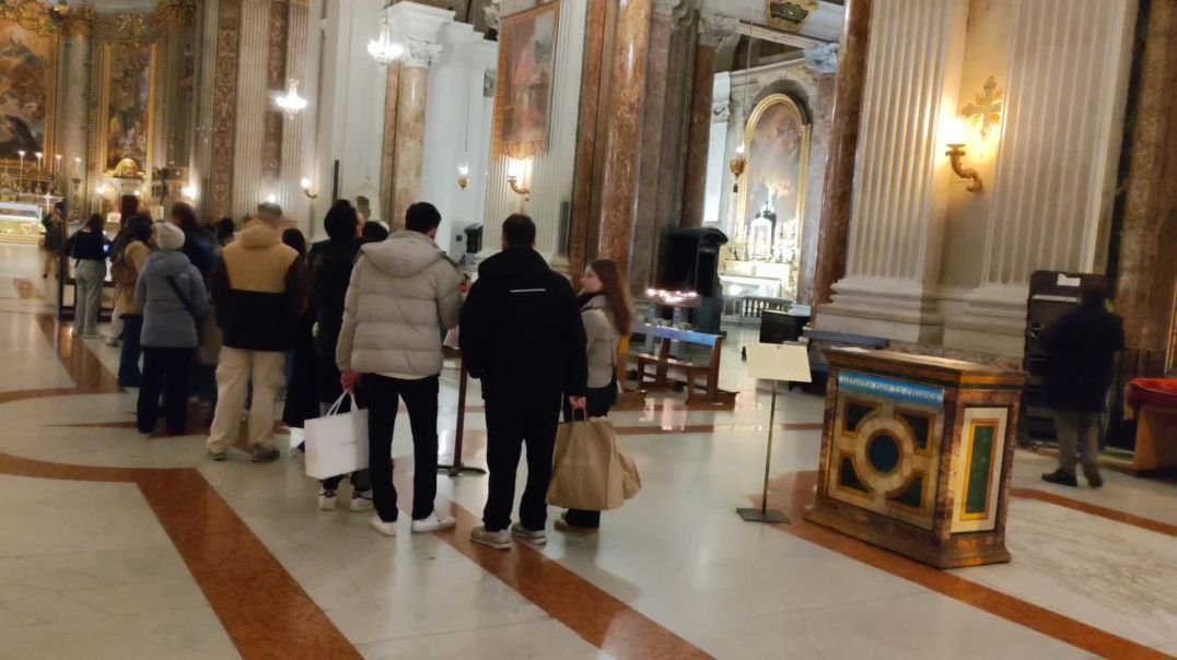 ⁣रोम इटली 🇮🇹 - ये है Rome का St. Ignatius of Loyola Church