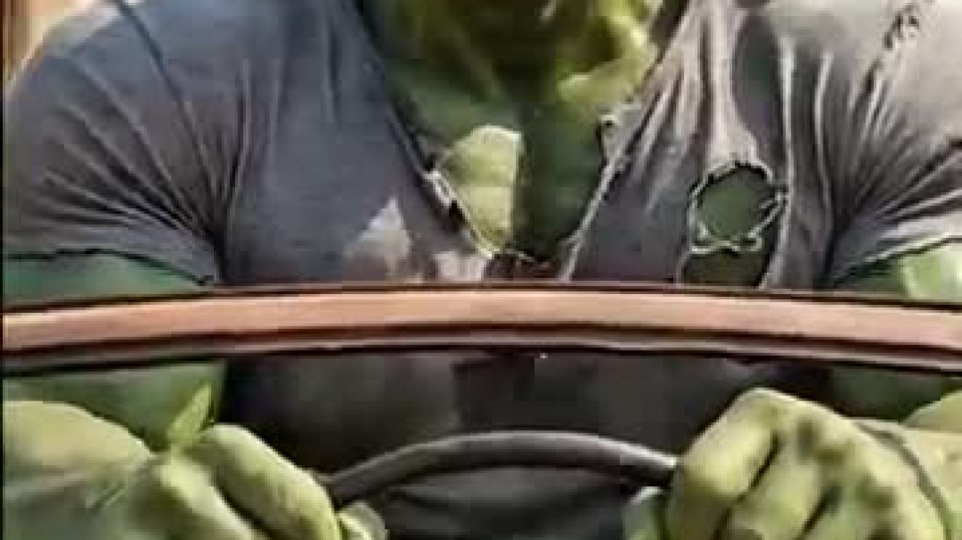 ⁣hulk_ka_majak_Udaya_phir_hulk_ne_liya_25_crode_ka_car_#ai_#hulk_#shorts_#trending(360p)