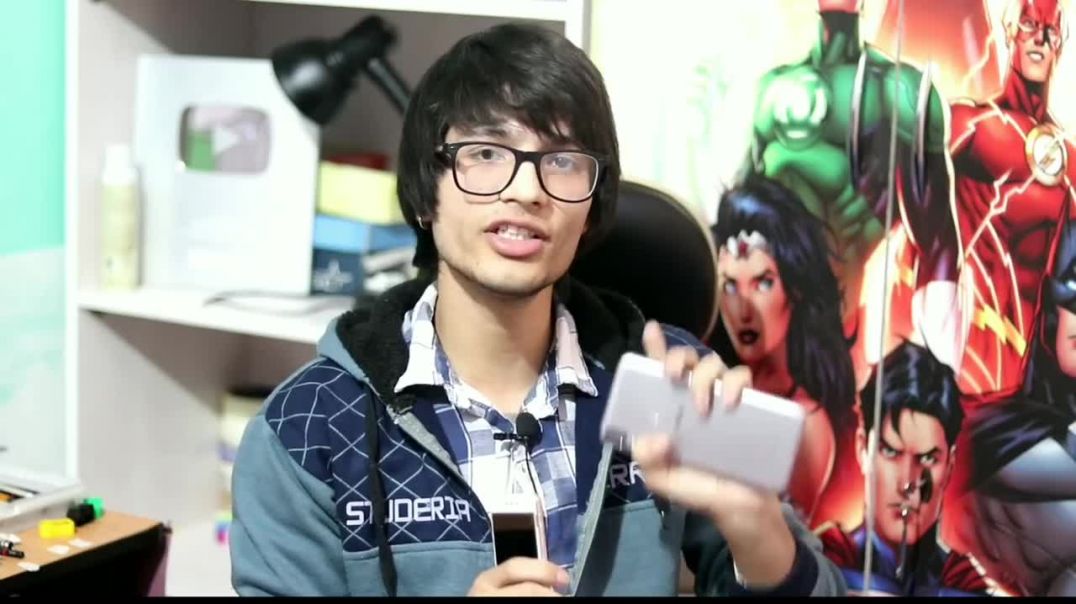 ⁣What's On my Phone？ 🤔 😊