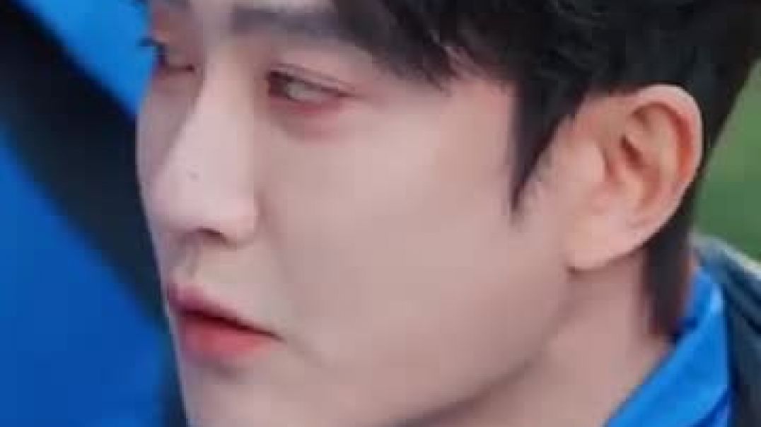 ⁣गर्लफ्रेंड_ने_डिलीवरी_बॉय_को_कम_आँका,_सिस्टम_ने_खोला_अरबपति_होने_का_राज़।(360p)