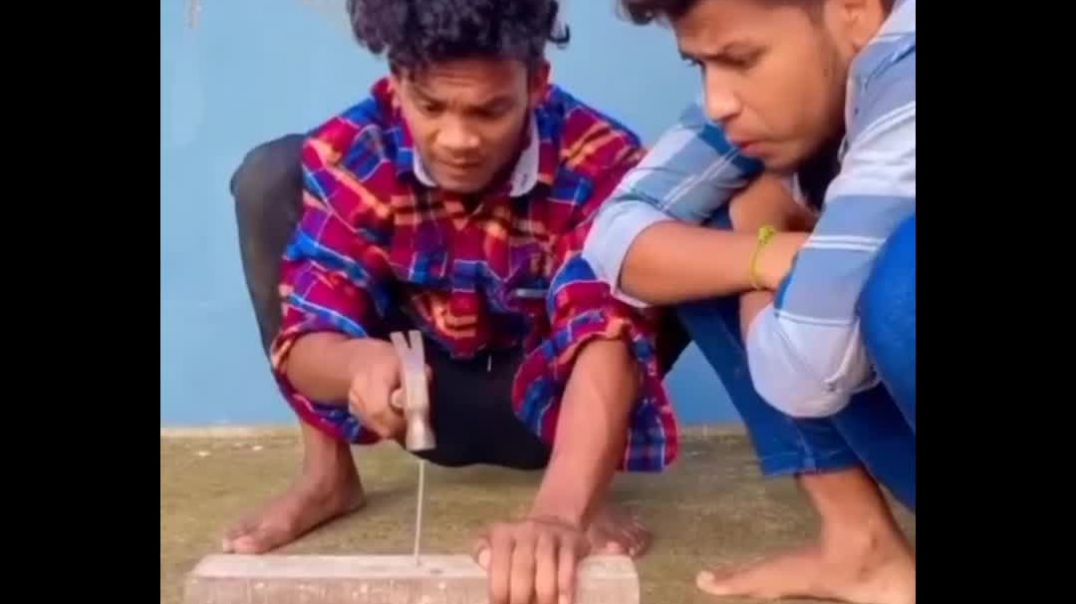 ⁣ऐसे ही कॉमेडी वीडियो, डांस वीडियो, संगीत वीडियो हर प्रकार के वीडियो देखने के लिए हमारे apnatube चैनल