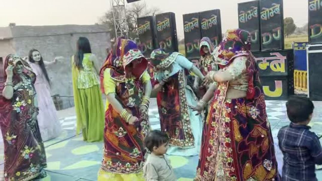⁣थारा तानी चुंदड़ी ल्यायो ए मेरी मामी 💃 शेखावाटी जाटनीयो का डांस Rajasthani New Dj song 2026
