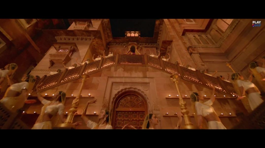 Bol_Kaffara_Kya_Hoga_-_Ek_Deewane_Ki_Deewaniyat___Harshvardhan,_Sonam___Chetas,_Neha,_Farhan,_Lijo(1