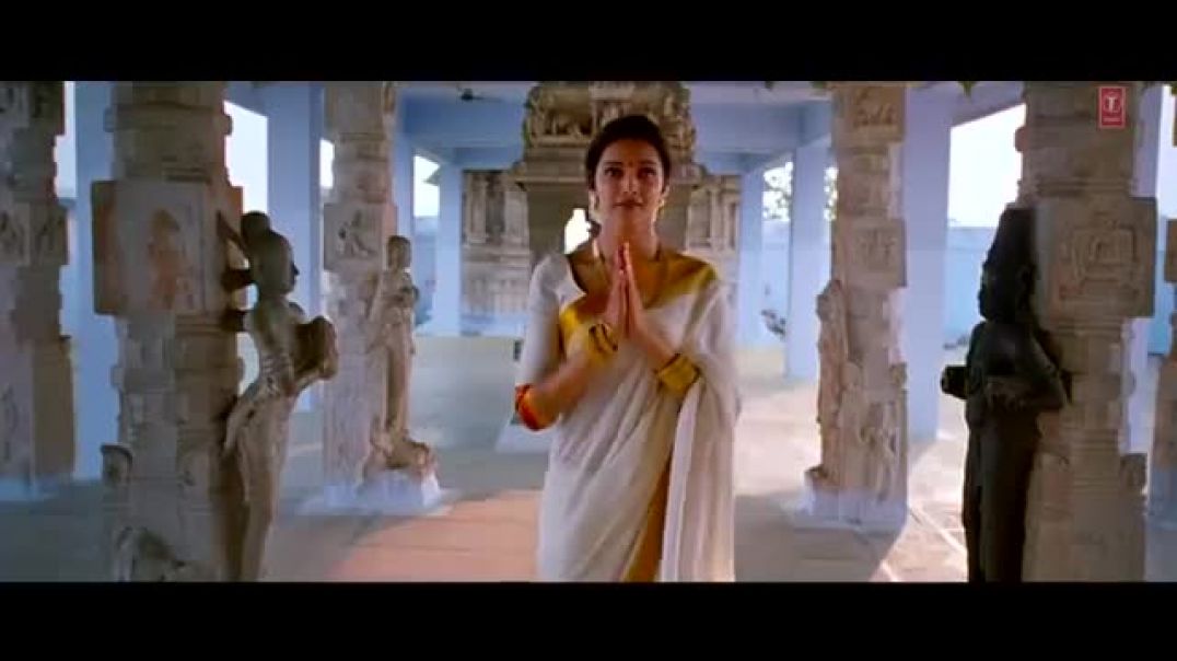 ⁣Titli_Chennai_Express_Full_Video_Song___Shahrukh_Khan,_Deepika_Padukone(360p)