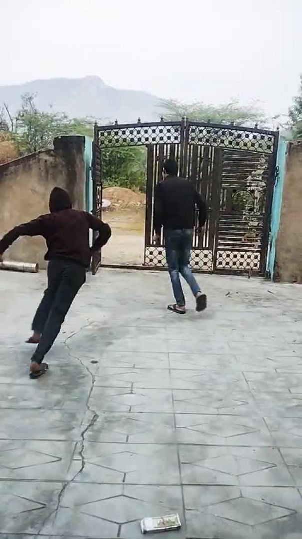 Don_t_tah_me_🥺😁😅😁_#ytshorts_#comedymovies_#funny(480p)