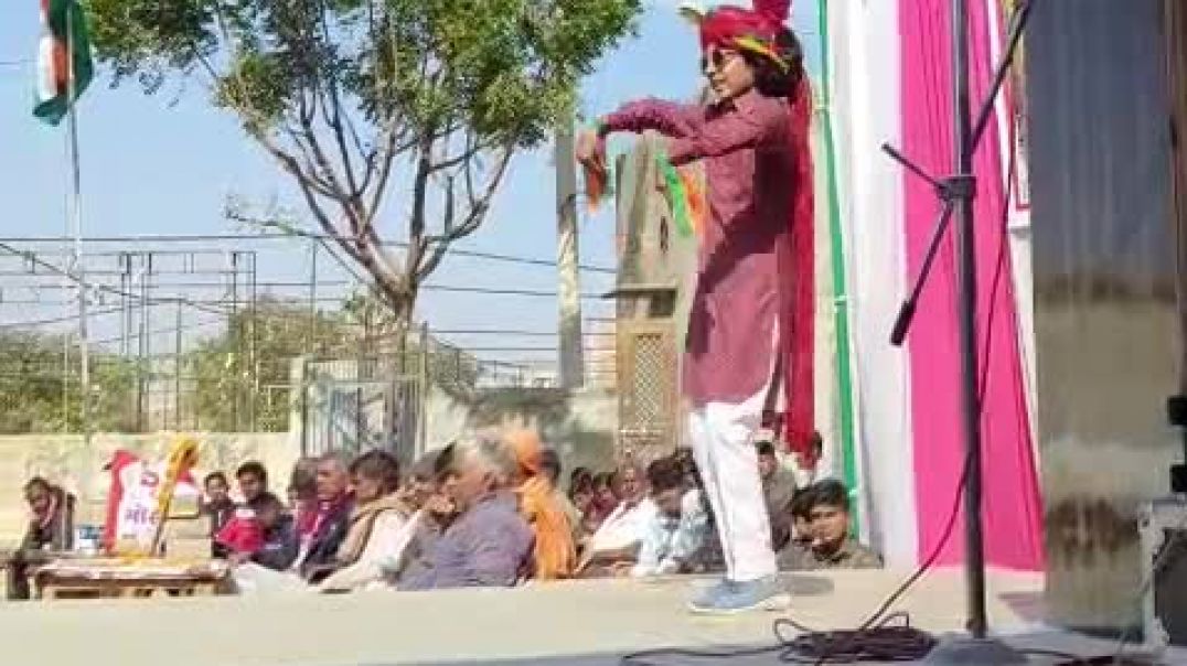 छोटी बच्ची की शानदार प्रस्तुति