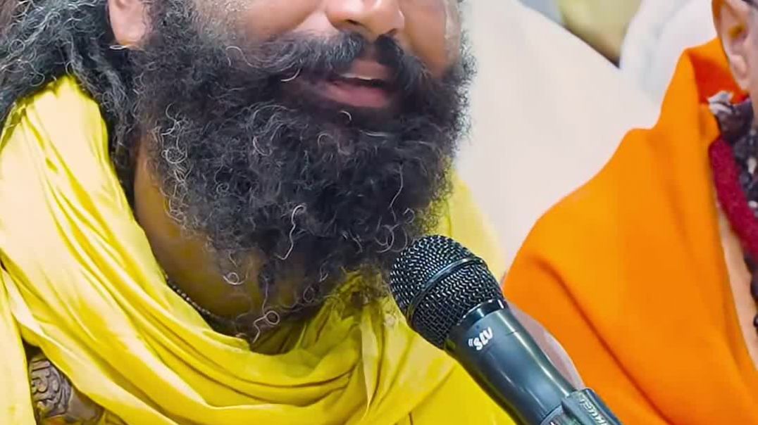 ⁣क्या लालच देकर नाम-जप करवाना सही है?#premanandjimaharaj #bhajanmarg