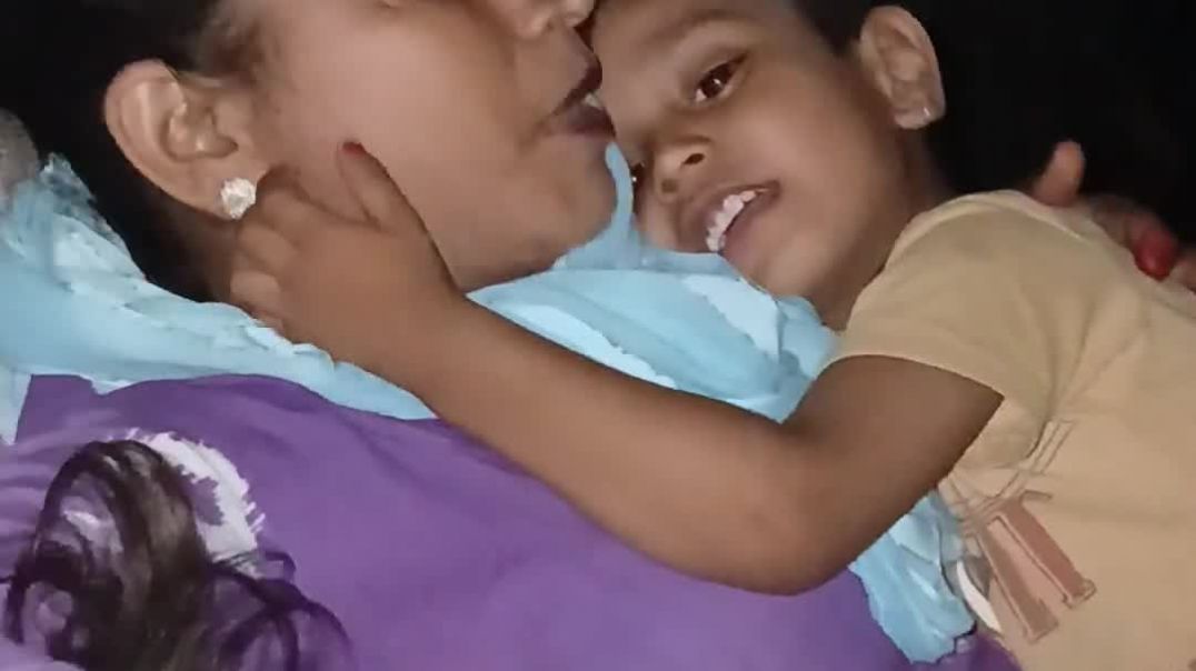 ⁣आज हमारे घरों में अंधेरा है और मां बेटा का प्यार आप एक बार (1080P_H