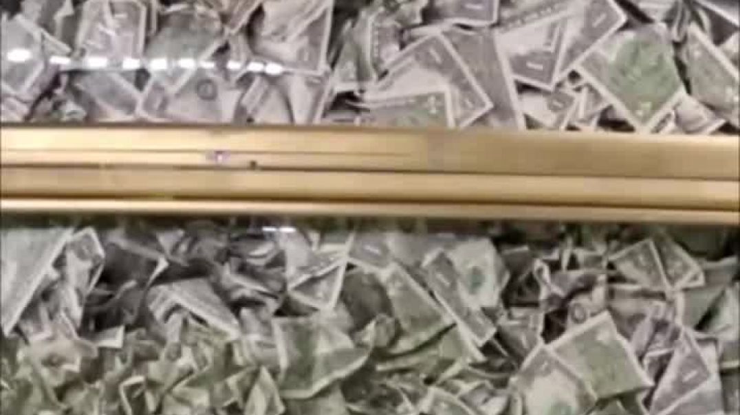 ⁣सॉकर की अजीबोगरीब दुनिया_ विशाल बेंच रिएक्शन!