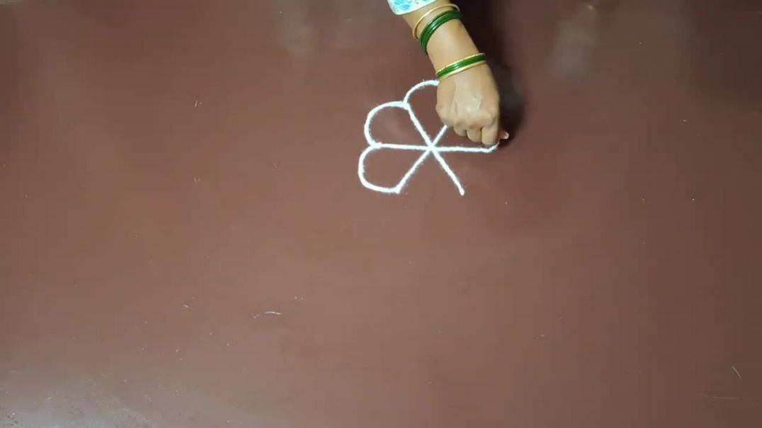 Big & Simple Rangoli Design 🌸✨ | Easy Rangoli for Home & Festival | Step by Step Rangoli Tut