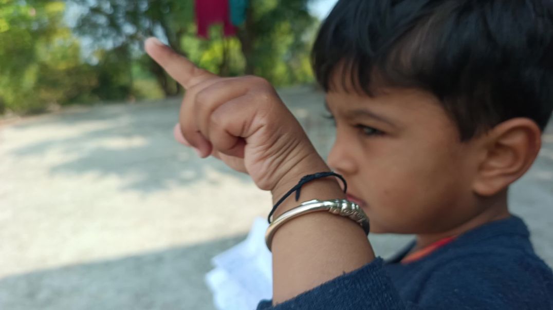 ⁣😆 Baby Ka Comedy Mode ON!👶😂 Chhota Baby, Badi Comedy🤣 Baby Ki Masti Ne Sab Hila Diya😜