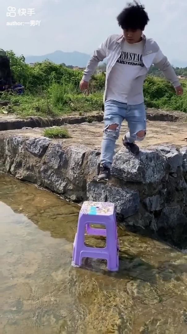 46ba12fb3847ce8795d68d74c32e31a1