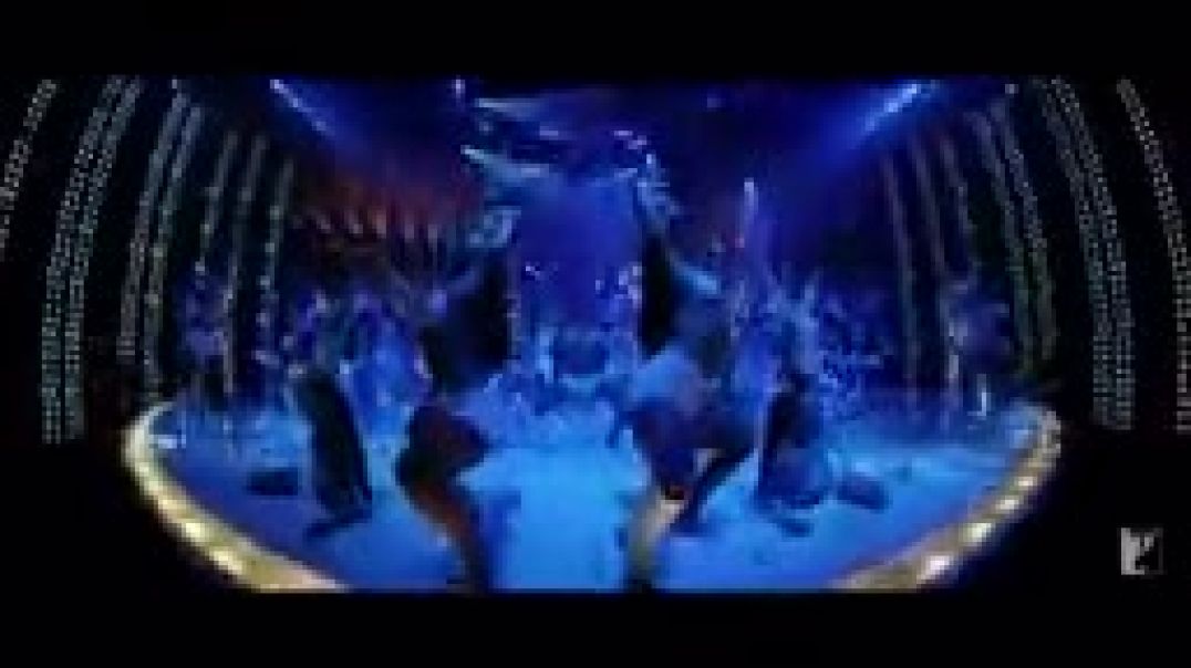 Lucky_Boy_Song_Bachna_Ae_Haseeno_Bipasha_Basu_Sunidhi_Chauhan_Hard_Kaur_Raja_Vishal-Shekhar_144P