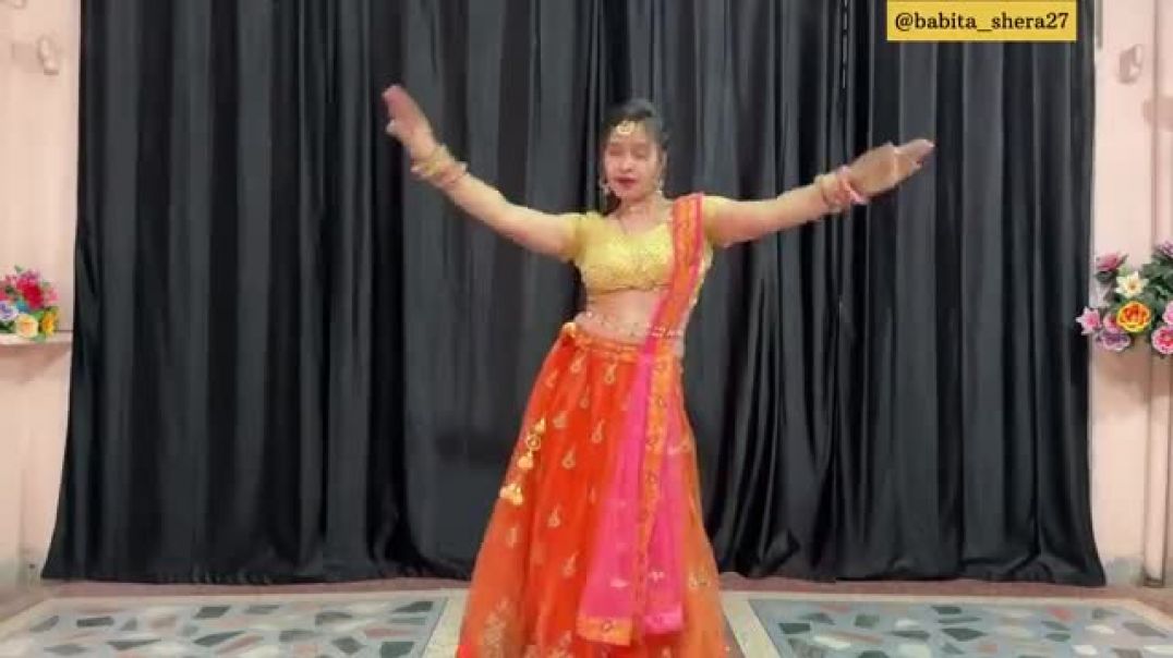 ⁣Baat_Banegi_Pkka___Dance_Video___New_Haryanvi_Dj_Song_#babitashera27_#dance_#viralvideo(360p)