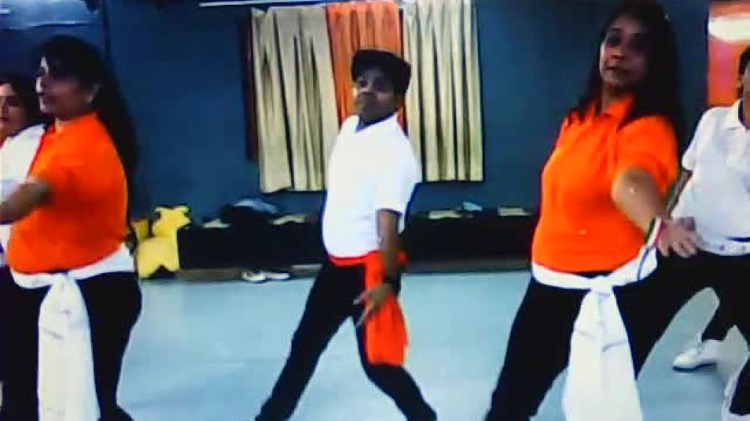 ⁣chek de india -dance