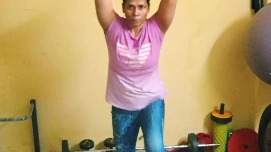 ⁣Standing Fat Burning Workout 🔥