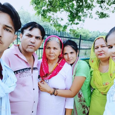 OfficialTanveerVlogs 