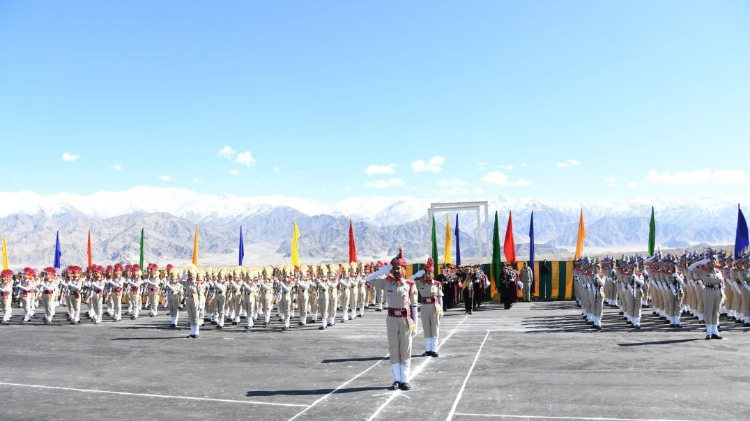 ⁣Celebration of independence day at commando training centre lathpora