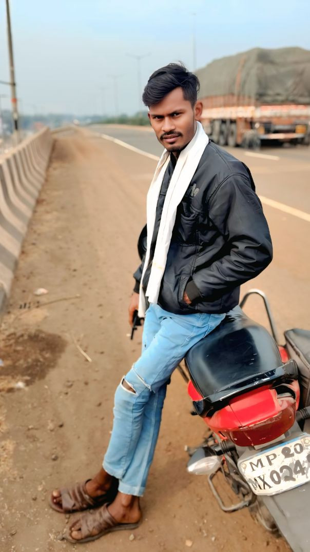 VID_20251201_193349_168