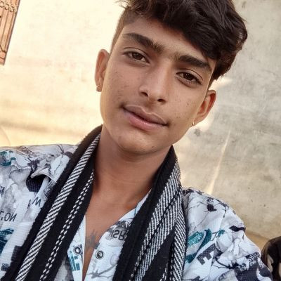 110467189623836432462 