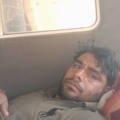 102517996648545704704 