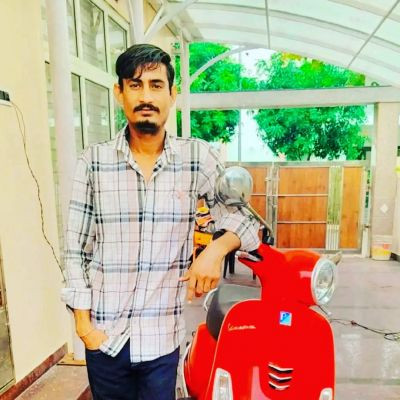 104577862765615674354 