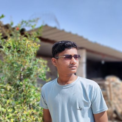 114446018408252830993