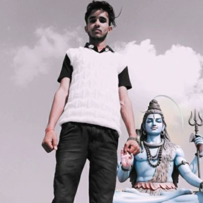 112807714367141173153 