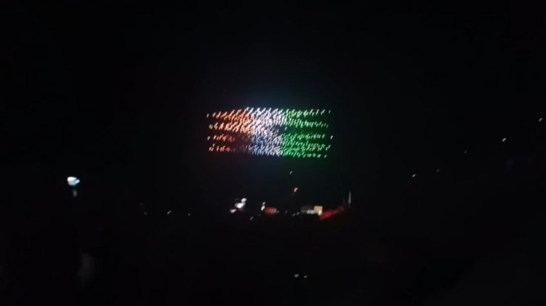 ⁣आसमान में वायुसेना द्वारा बनाया गया भारतीय तिरंगा 👍