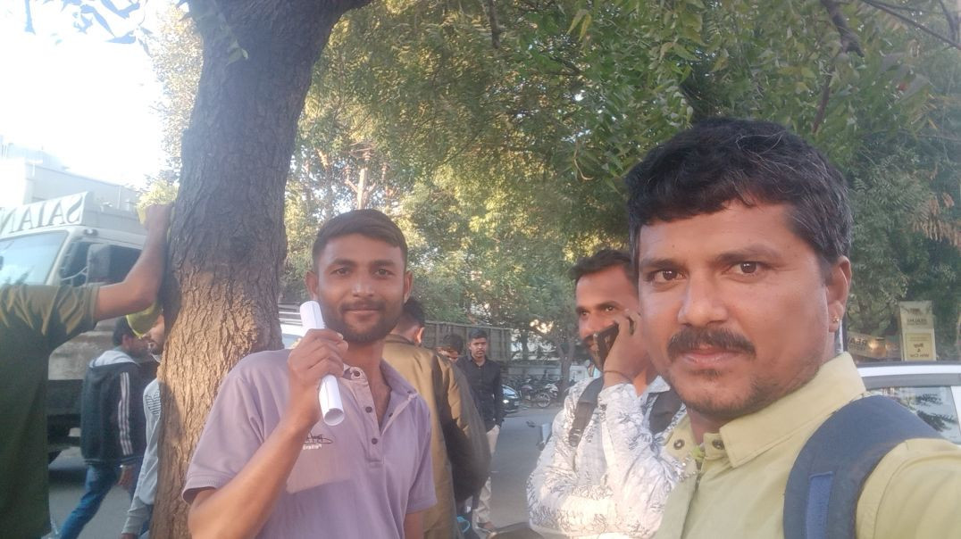 ધારી આઈ ટી આઈ ના પ્રિન્સિપાલ સાથે ટેલી ફોનિક વાત