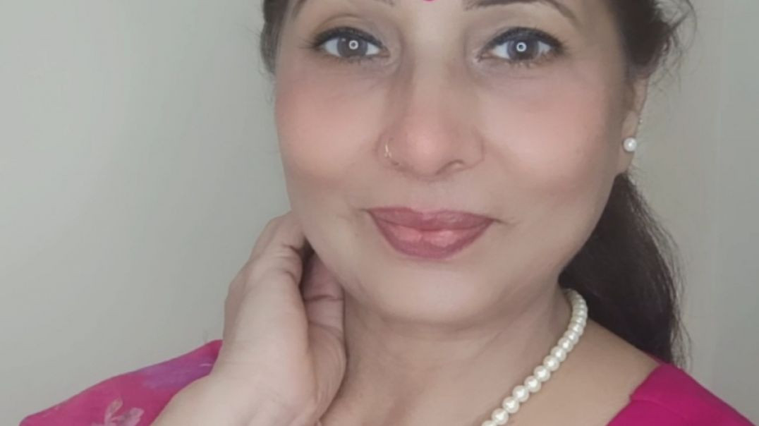 ⁣माँ और आधुनिक समाज का बेटा 👩‍🦰🥺 #apnatube #renukiduniya #hindistory #motivationalstory #truelines #respect #love #viralvideo