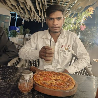 110767880303727709546 