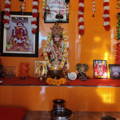 103373515313557028351 