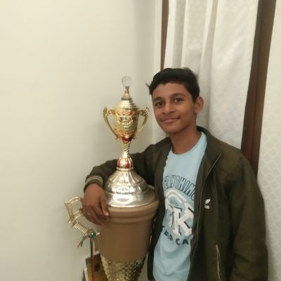 117020675616463106707 