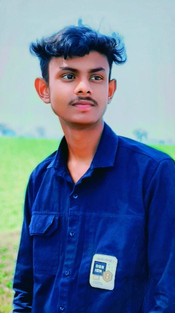 दोस्त ने पाद दिया। 😜