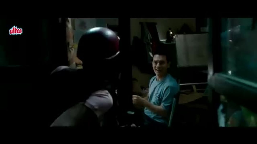 Virus_का_पेन_-_3_Idiots_Climax_Scene_-_Aamir_Khan,_Kareena_Kapoor_Khan,R