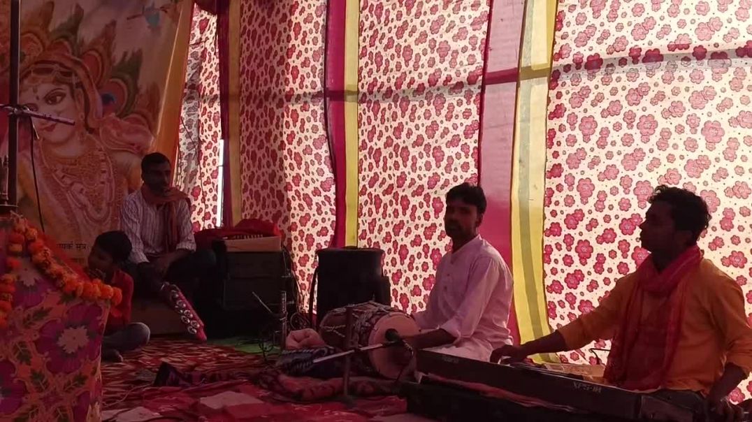 ⁣क्यू रोता आदमी है