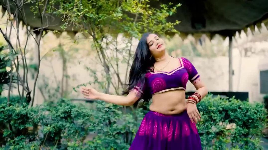 ⁣Masoom Hai Dil Kitna Dance DJ