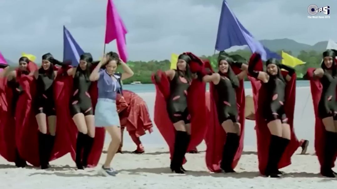 Makhna_-_Madhuri,_Amitabh_Bachchan,_Govinda___Bade_Miyan_Chote_Miyan___Alka_Yagnik___Udit_Narayan(10