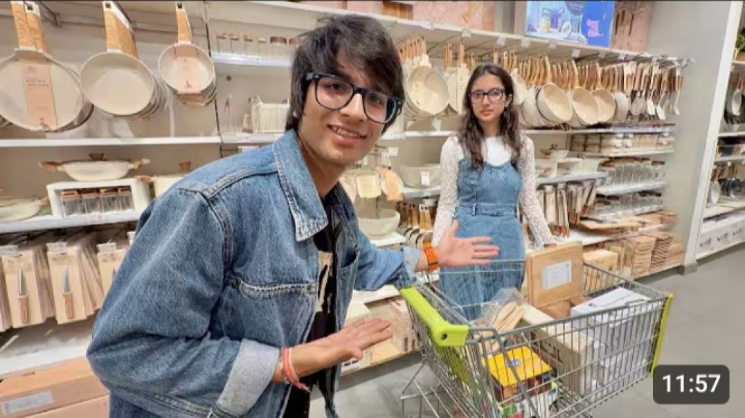 ⁣New Gharki Shopping Etna Saara  Saaman Le Liya