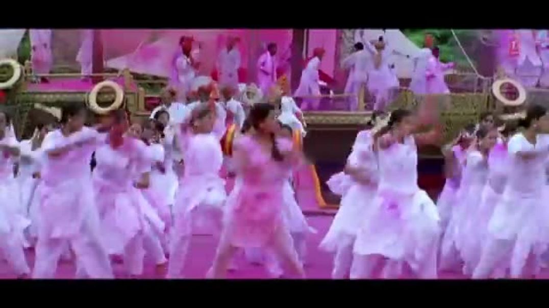 ⁣_Do_Me_A_Favour_Lets_Play_Holi__Waqt-_The_Race_Against_Time,_Priyanka_Chopra,_Akshay_Kumar(360p)