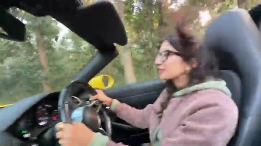 ⁣Avantika_Ne_Porche_Chala_Di_😍(360p)