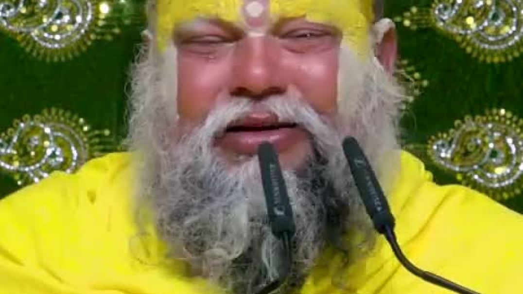 ⁣महादेव_का_प्रथम_दर्शन__पूज्य_महाराज_जी_का_अलौकिक_क्षण_#premanandjimaharaj_#bhajanmarg(480p)