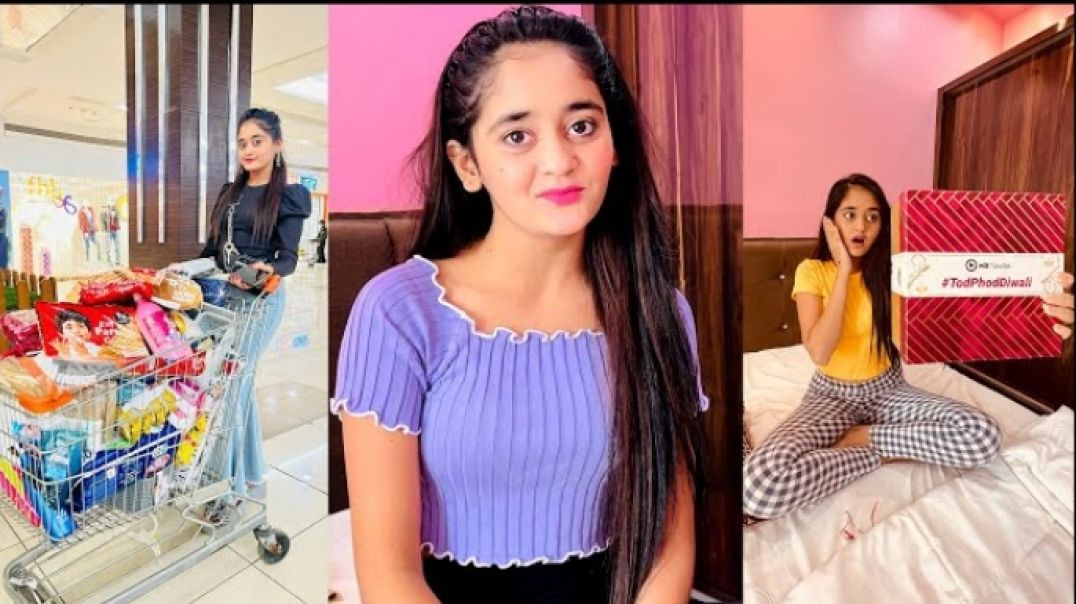 ⁣Kya Hamara New House Me Last Day_ Grocery Shopping Frm Mall _ Unboxing Expensive Gift _ BindassKavya