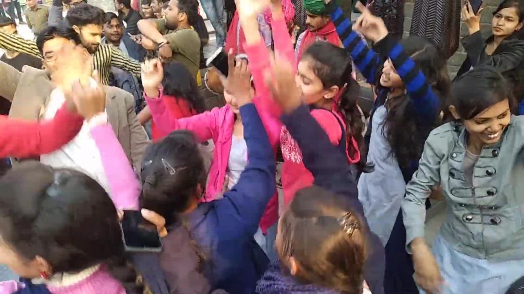 ⁣ढोल_पर_किया_डांस_सूरज_कुंड_मेले_में_#rajfilms(1080p)