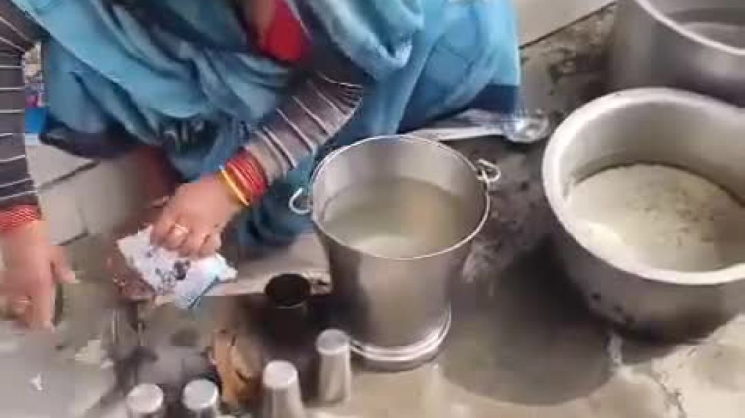 ⁣2 पैकेट दूध_ 10 लीटर पानी में मिला लो एक बाल्टी _दूध_ बना लो(720P_HD)