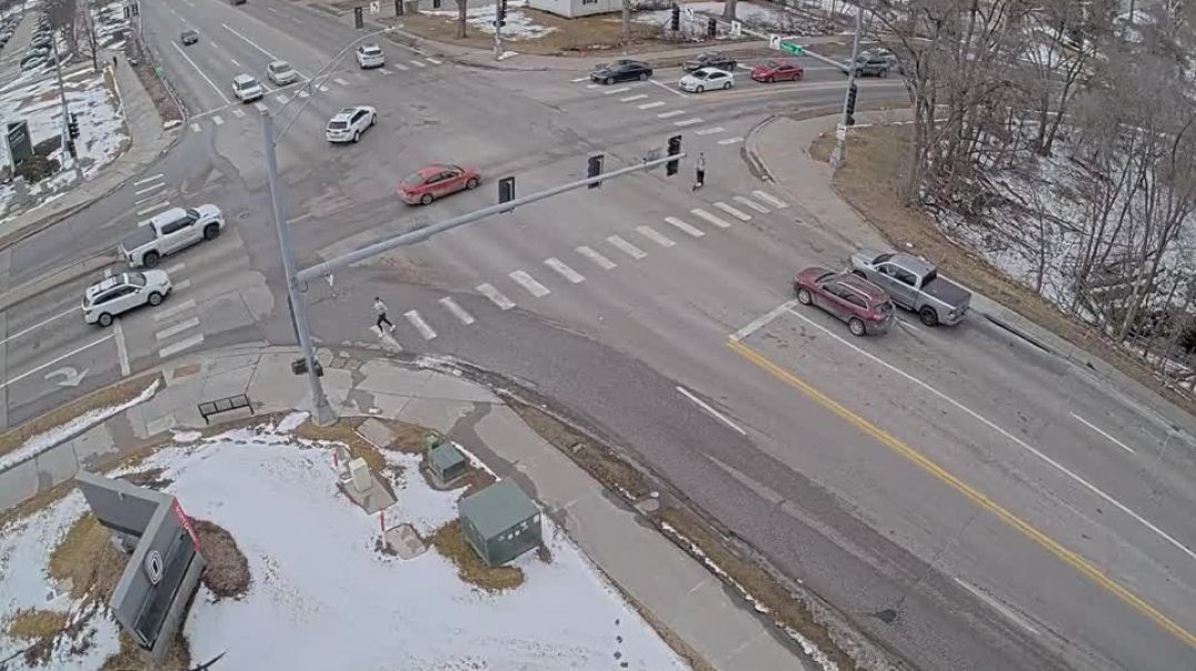 ⁣Sinkhole in Omaha Nebraska USA