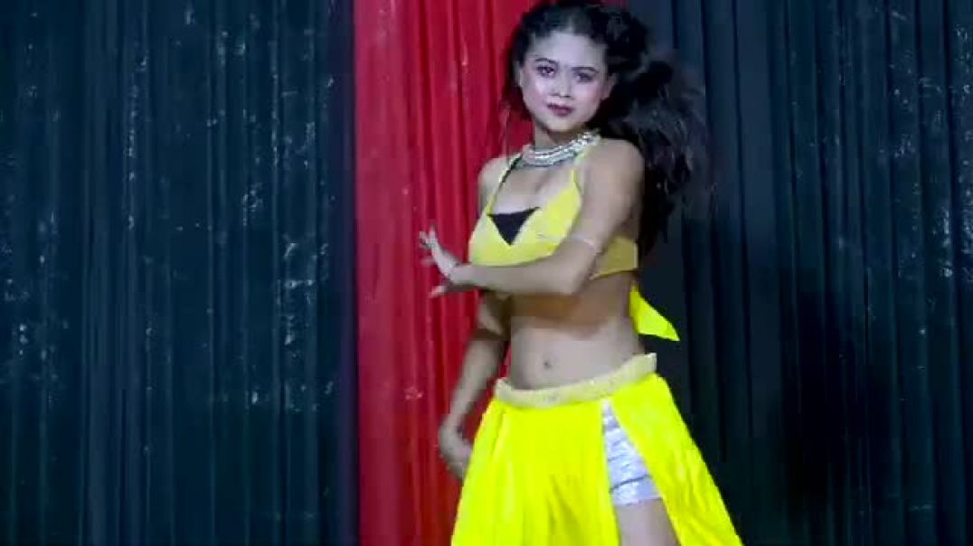 ⁣Bollywood Bumper Song Dance DJ