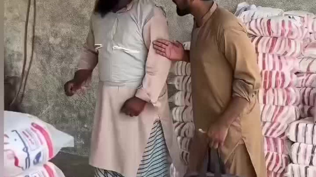 ⁣चालक दुकानदार v मूर्ख ग्राहक 😗😇❌