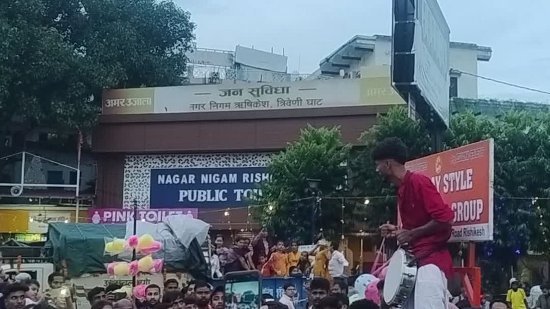 ⁣Adhbhut najara hai Rishikesh ka